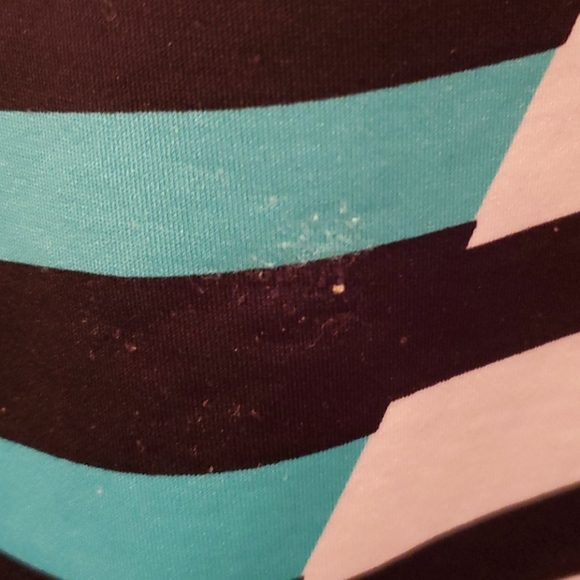 25-55 80s Style Slashed Sleeve Top - Picture 4 of 5